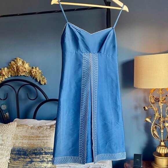 Tocca Dresses & Skirts - Tocca Deep Blue 100% Silk Embroidered Mini Dress